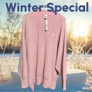 Pink Victoria’s Secret cable knit sweater R$79.95